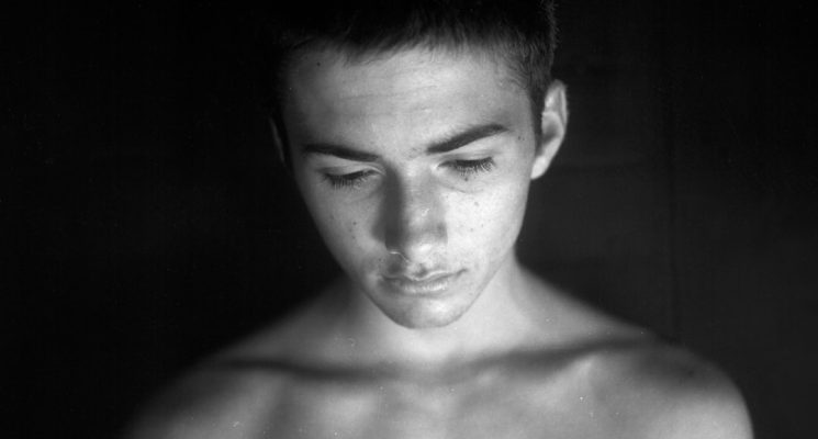 Body Image in Adolescents: Understanding Causes, Risks, and Effective Support